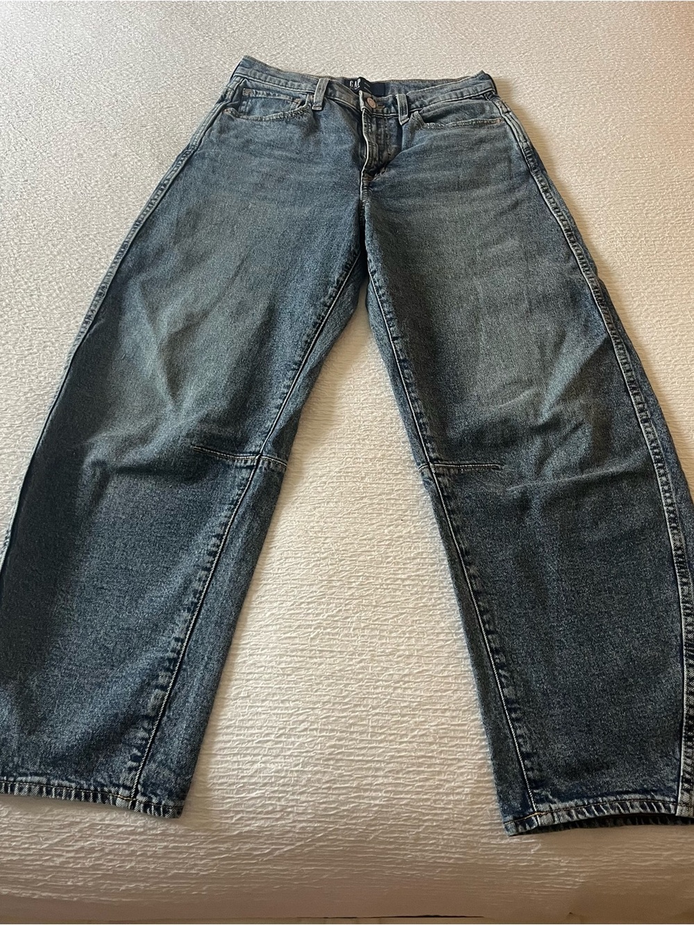 GAP Women's Barrel Jeans